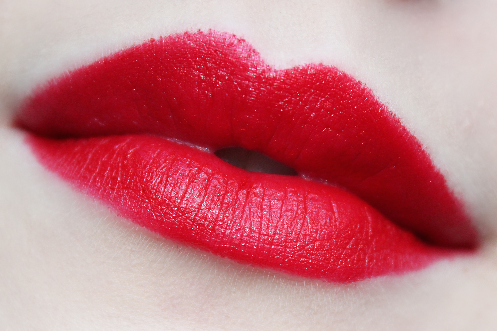 make-up studio bohemian rebel swatch lipstick