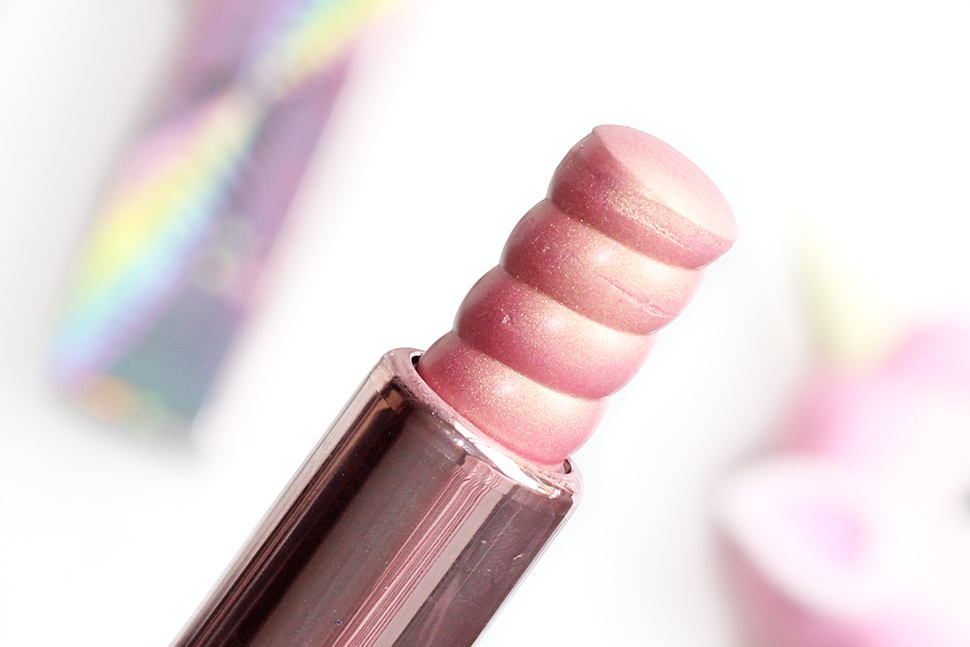 unicorn horn highlighting stick review swatches a beauty day