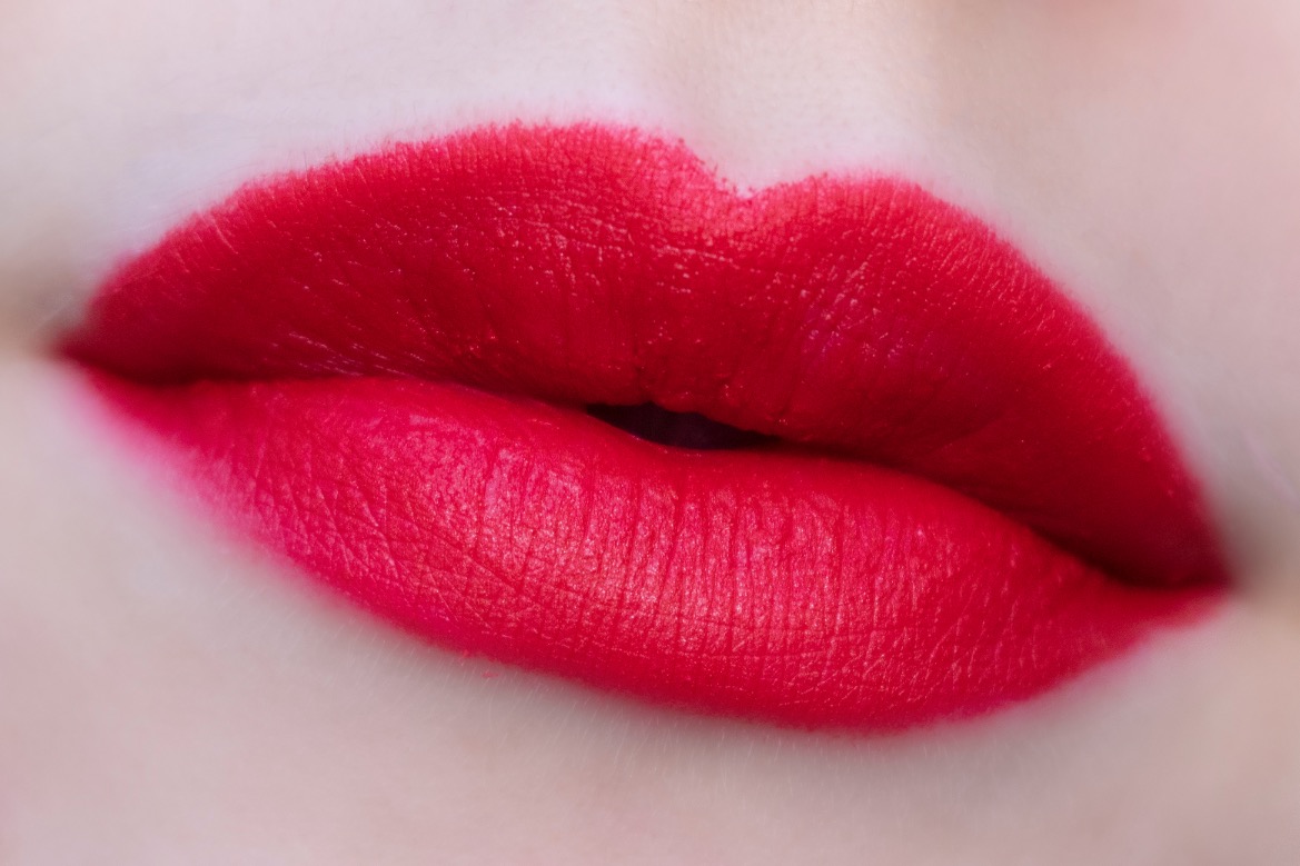 mac ruby woo lipstick swatch