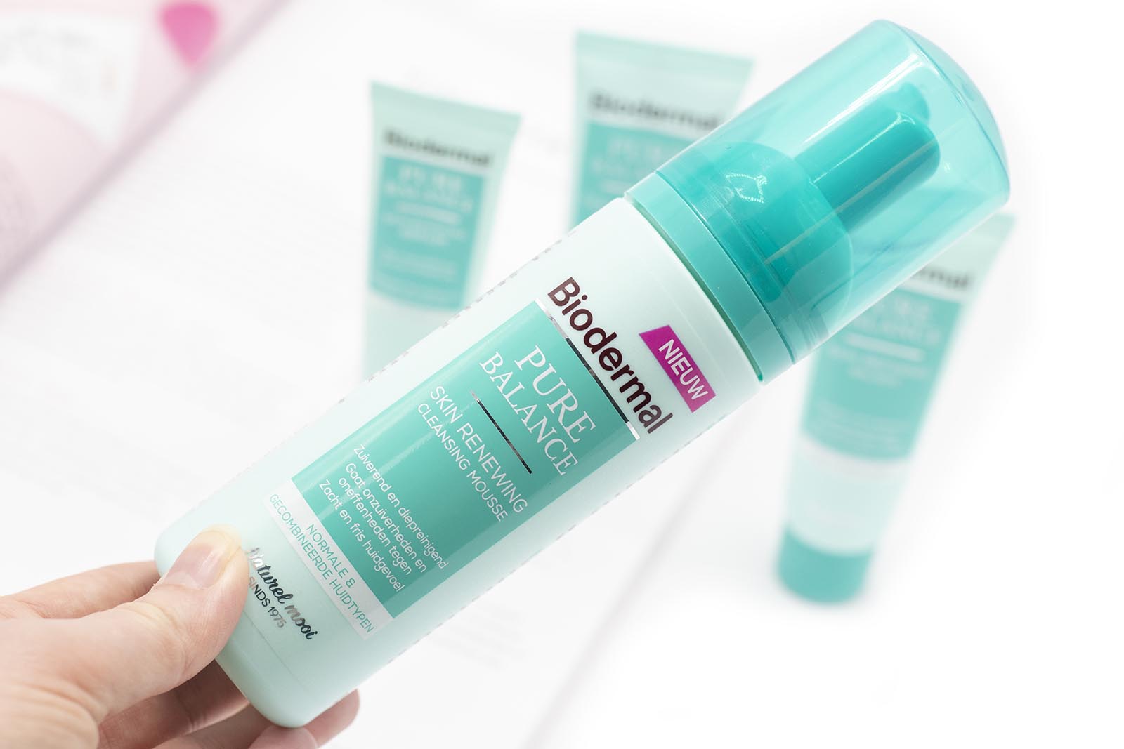 biodermal pure balance cleansing mousse
